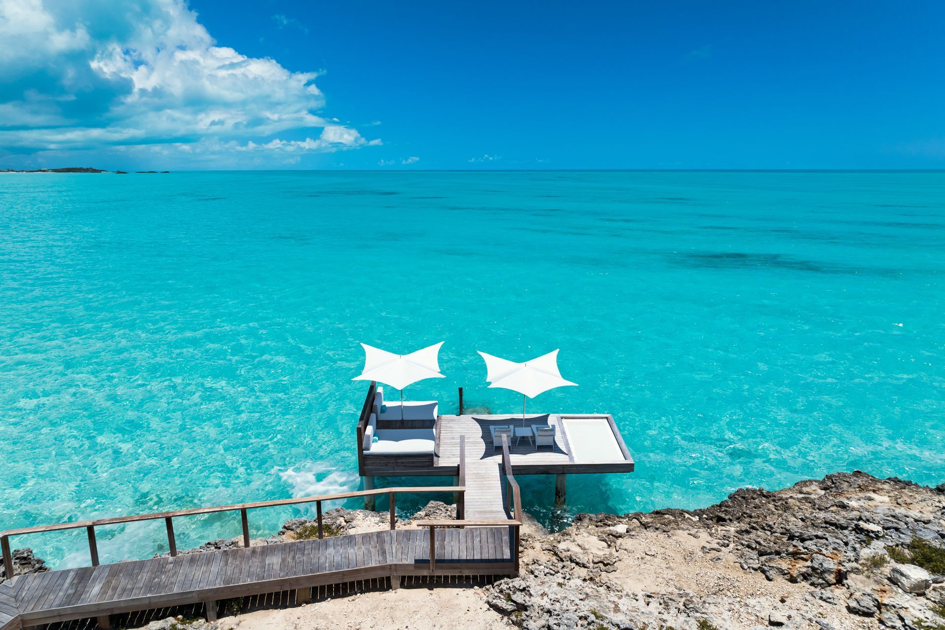 Six Bedroom Astra Villa