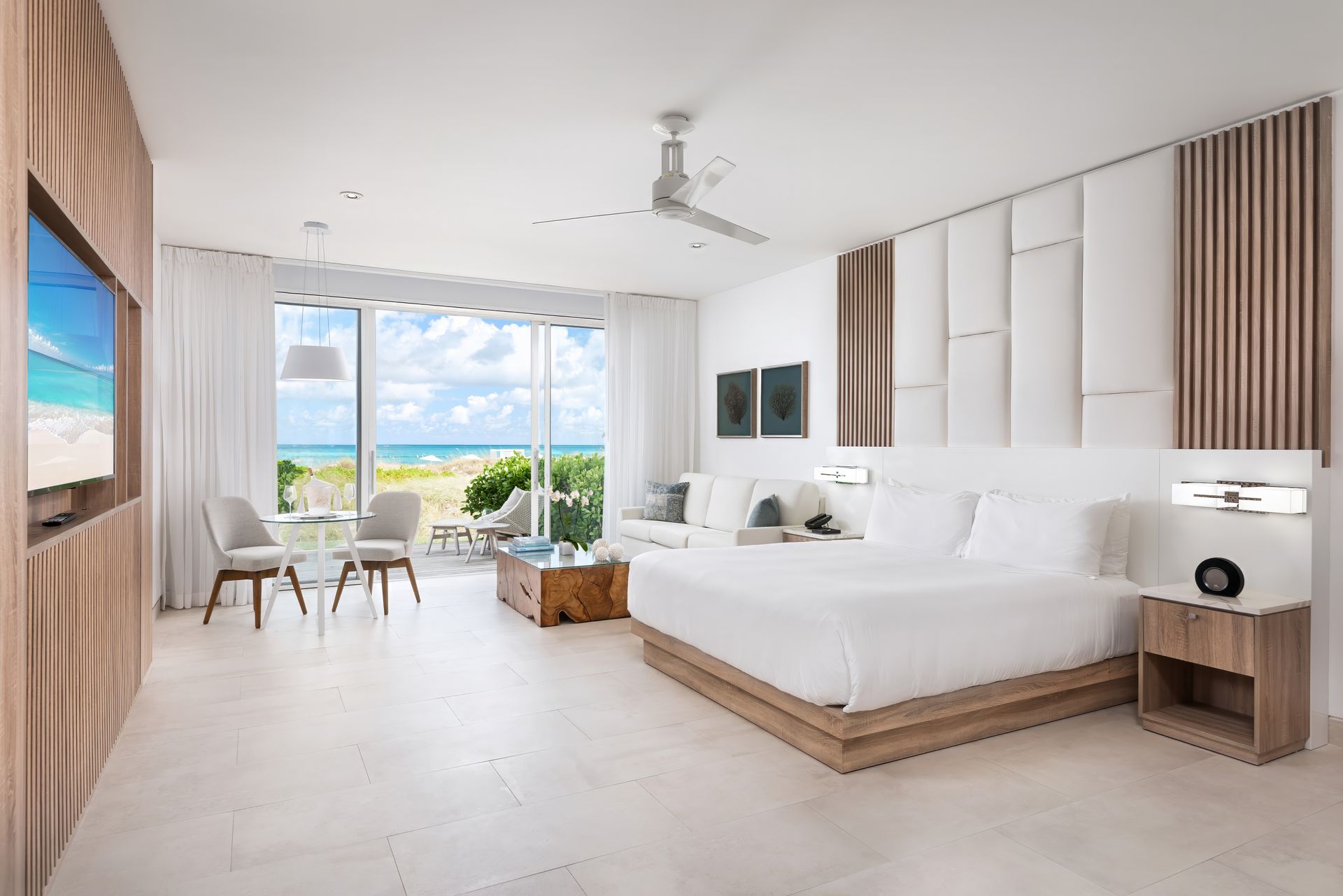 Three bedroom Oceanfront Suite