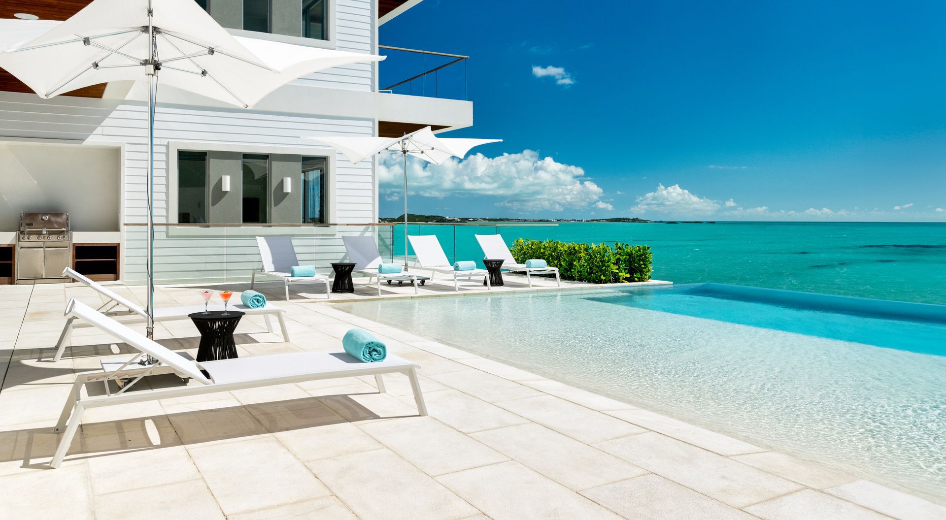 Five Bedroom Amuse Villas With Two Pools + Sun Deck + Water Slide + Beach