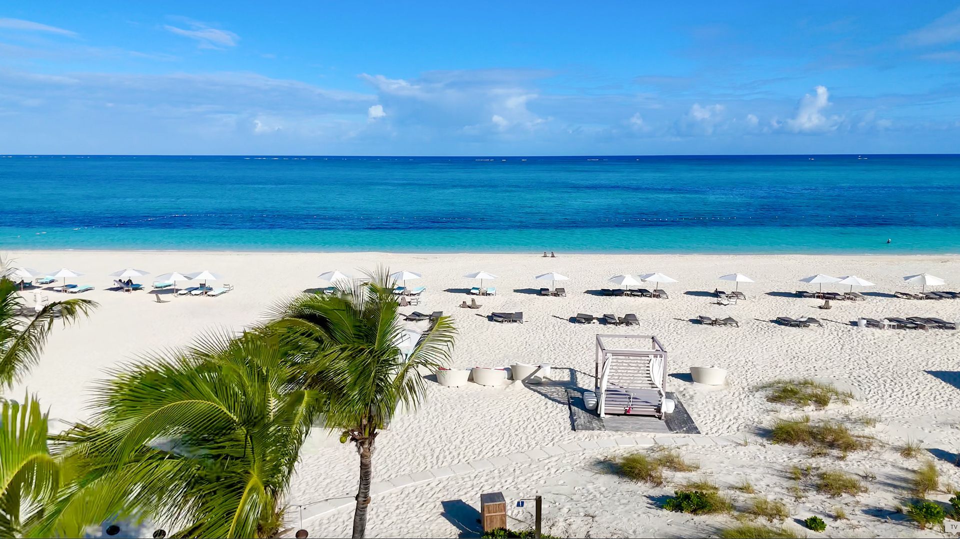 Wymara Resort + Villas