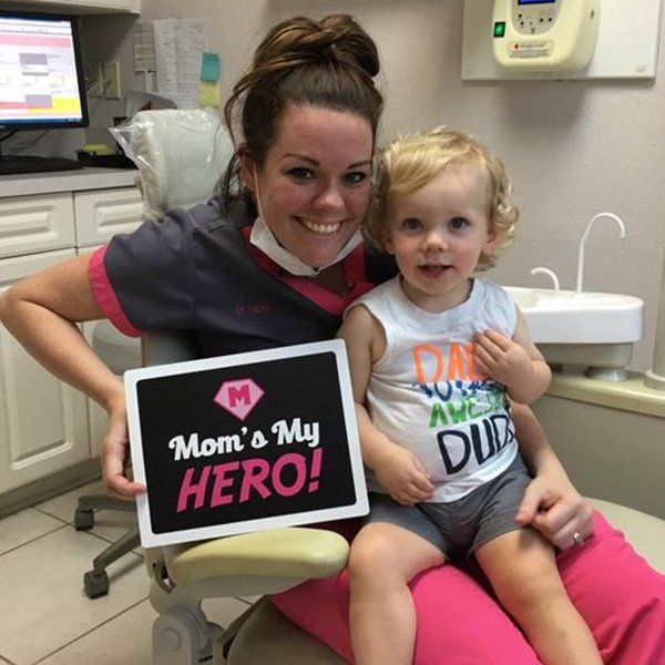 dentist with child | pediatric dentist marrero la