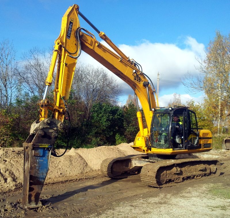 Ekskavaator JCB JS220LC – 22T