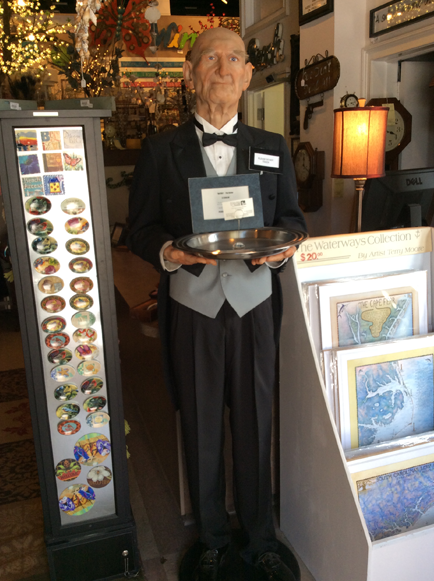 Tourists — Statue Holding a Tray in Wilmington, NC