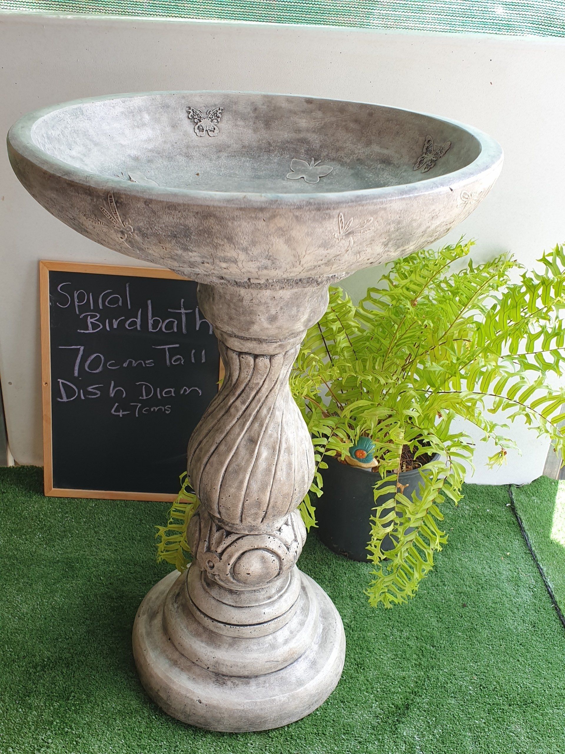 Birdbath Plain Top
