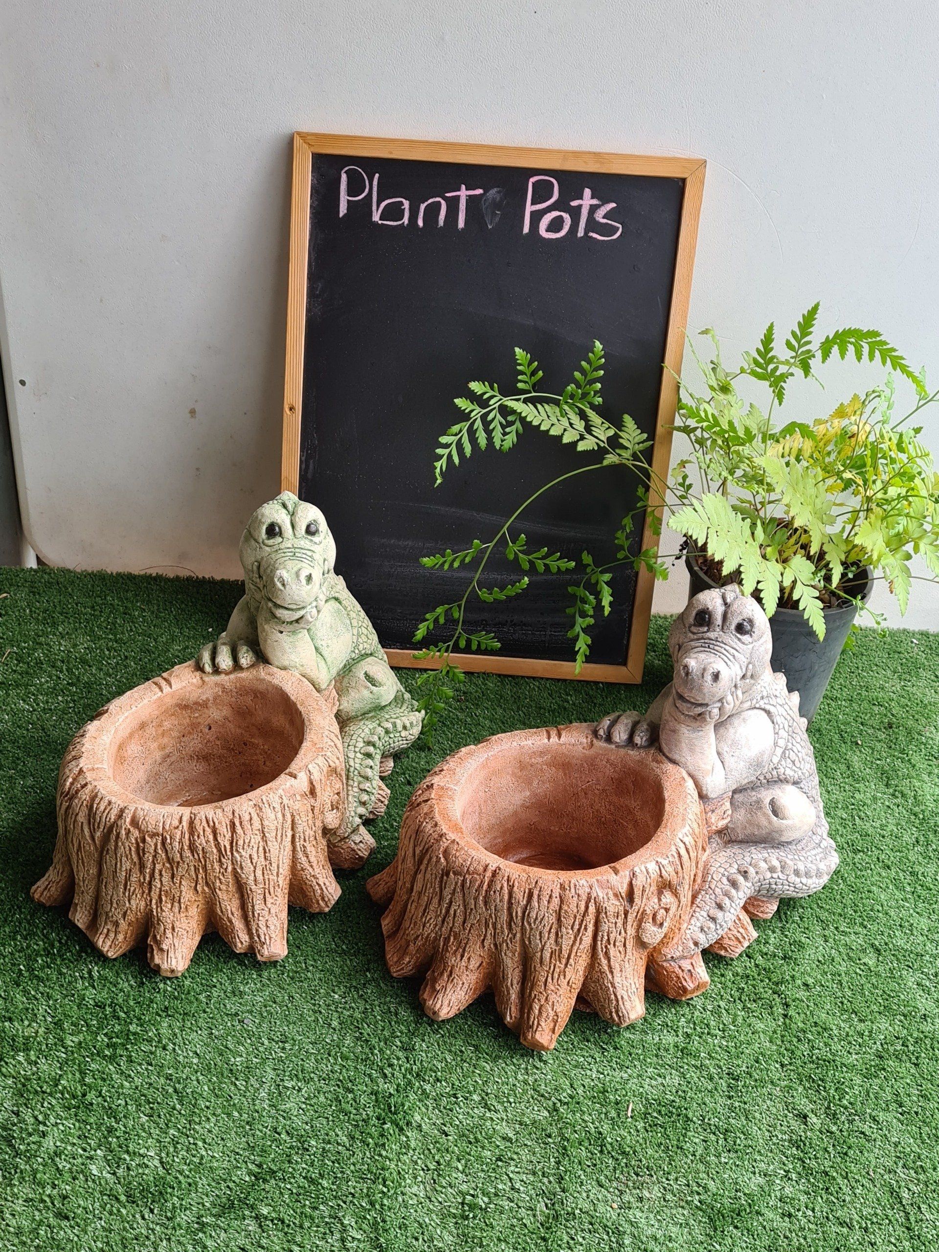 Concrete Dragon Planter