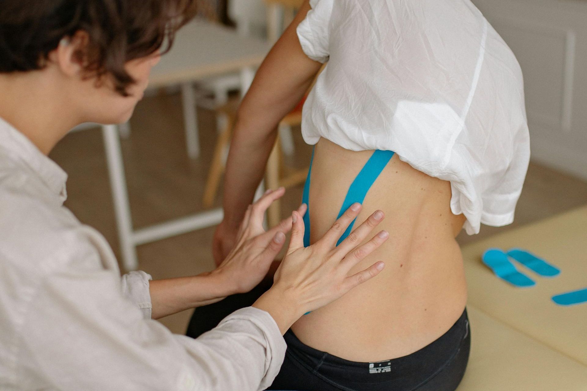 A chiropractor doing interventional pain management