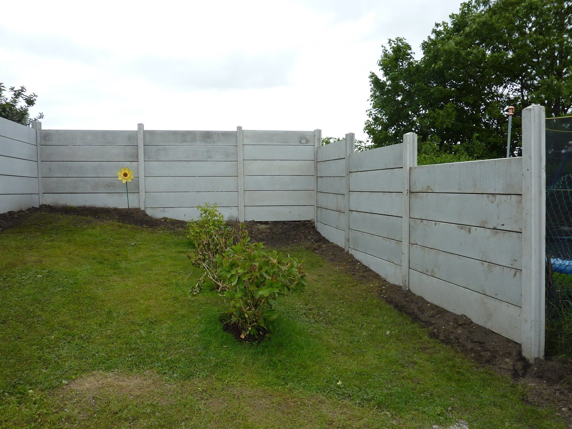 Garden fencing