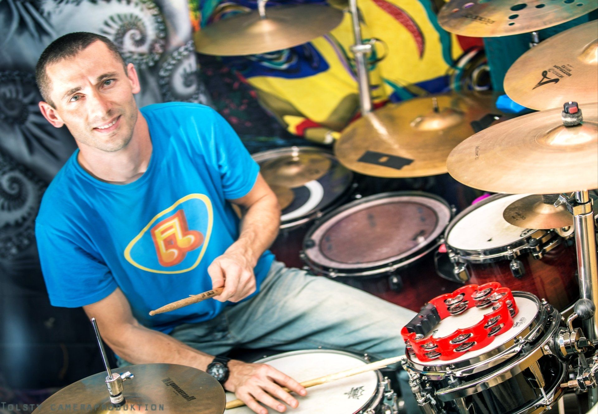 ללמוד תופים