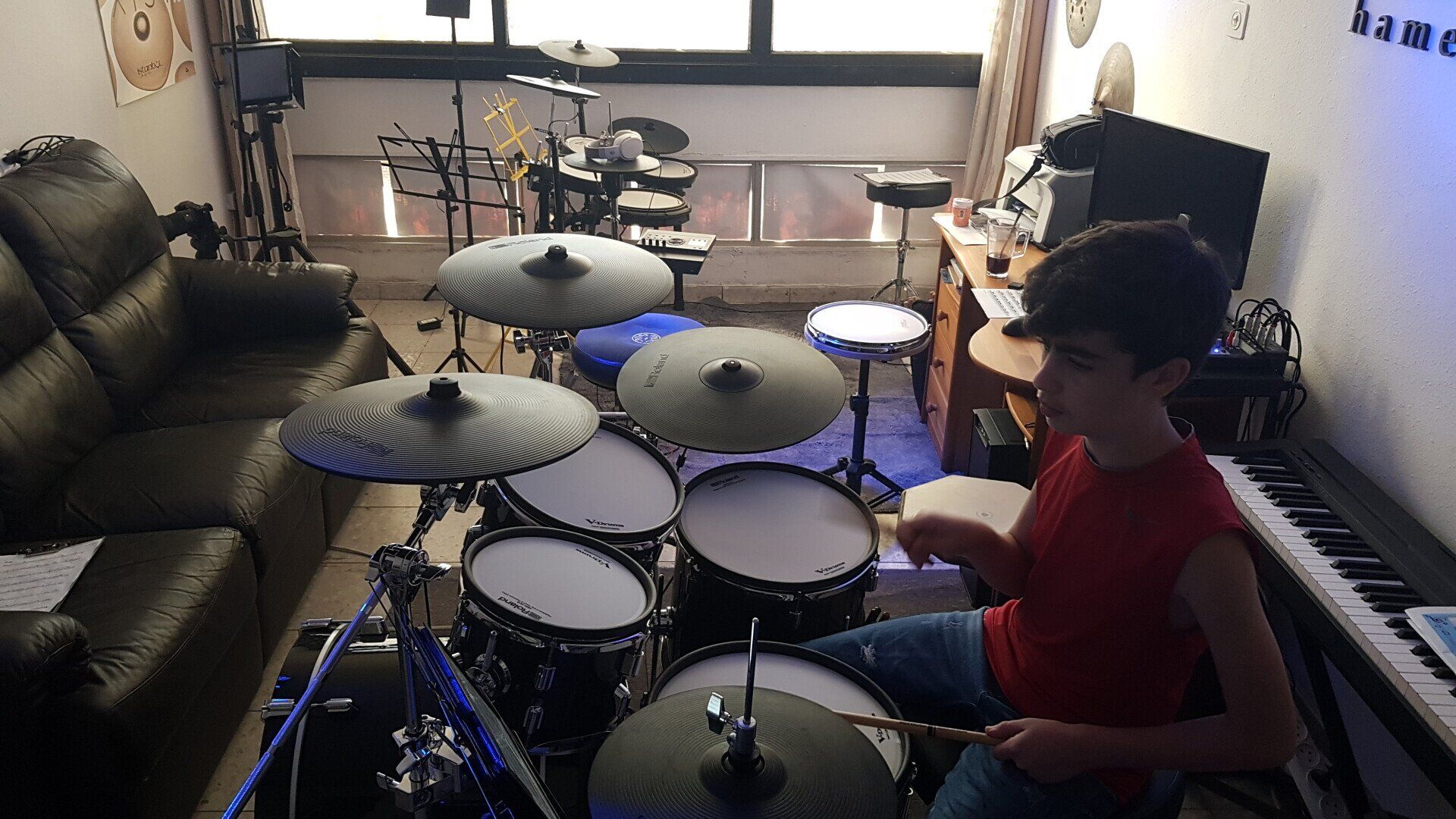 מורה לתופים בתל אביב