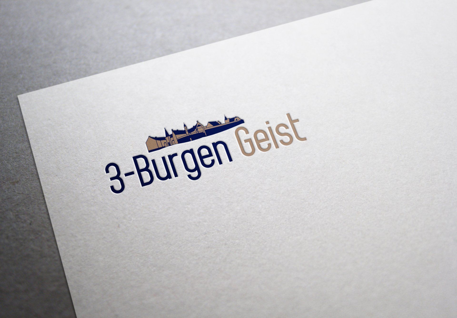 Ein Zettel mit der Aufschrift 3 - Burgengeist