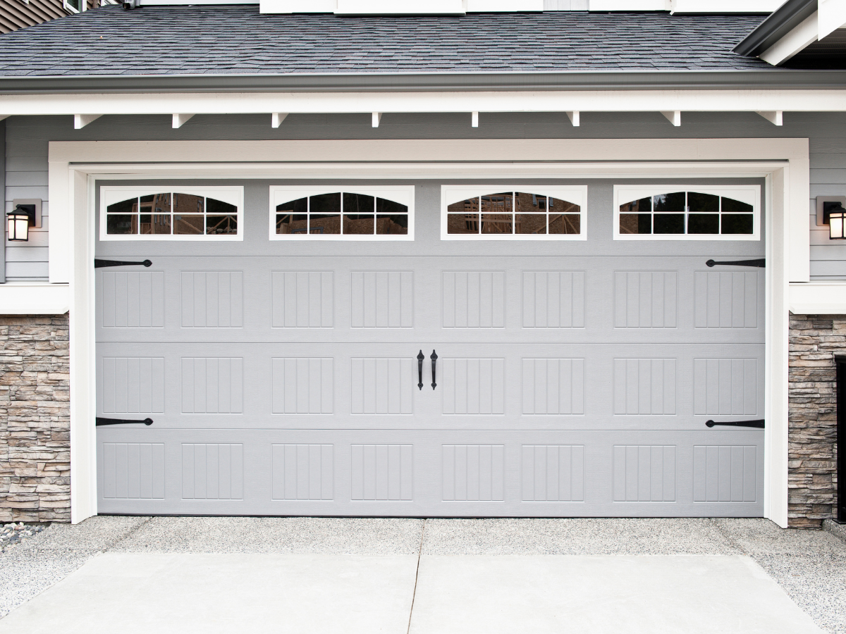 Measuring your garage door opening for garage door replacement