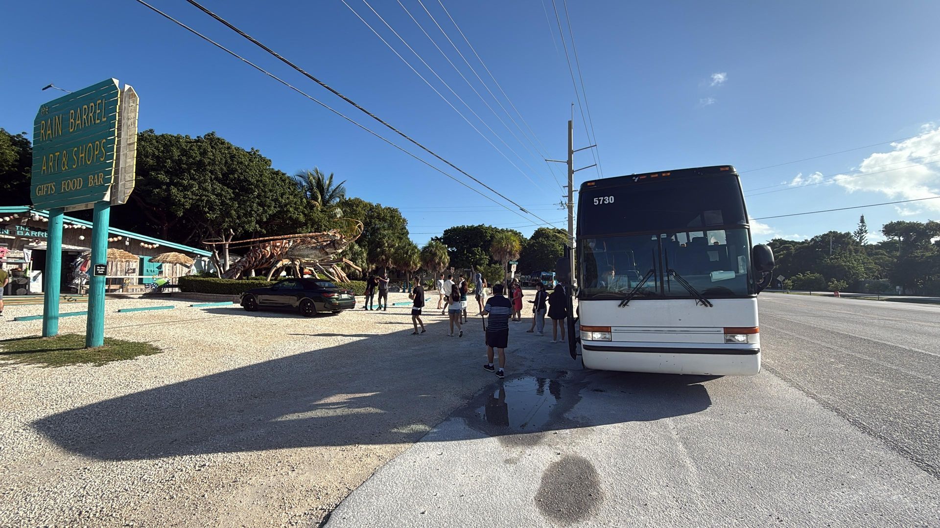 Miami to Key West Bus tour excursion parked in Islamorada