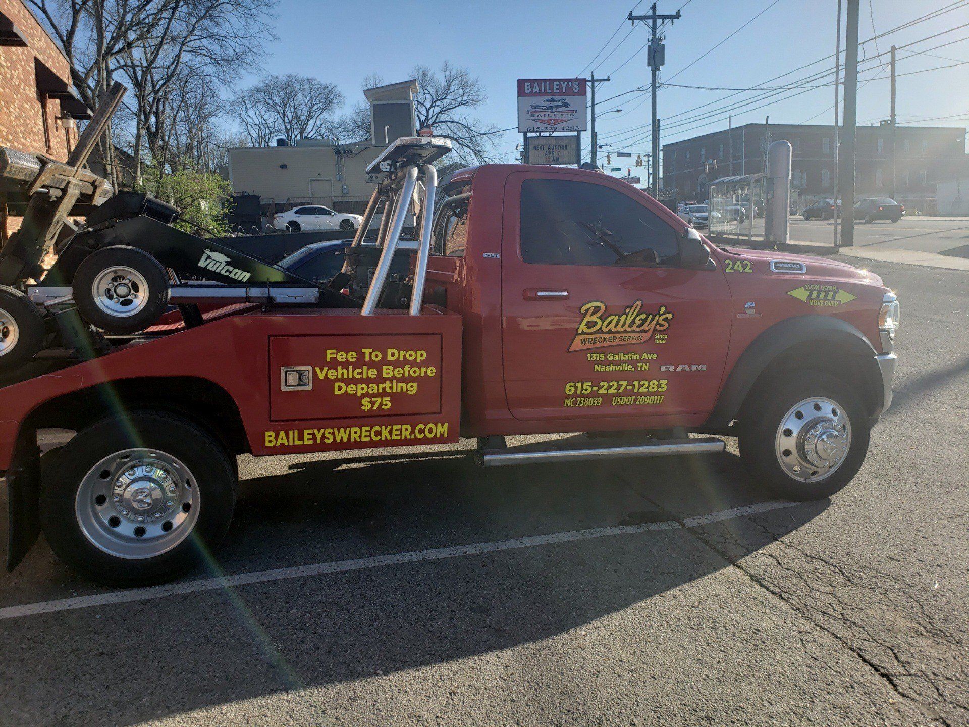 Towing Vehicle — Nashville, TN — Mike’s Custom Towing