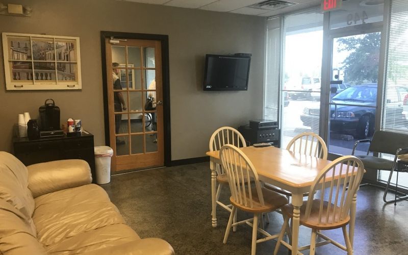 Waiting Room | Snider Automotive