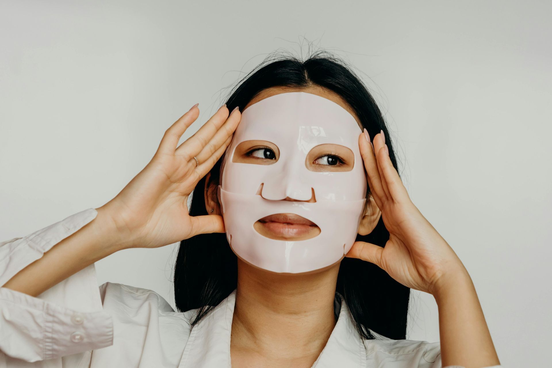 Book a personalized facial for oily skin in Rochester Hills and nearby areas in Michigan with Beauty