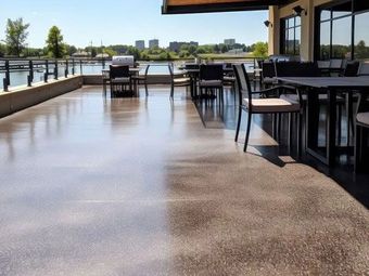 pool decks 