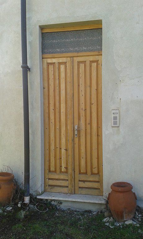 porta esterna in legno