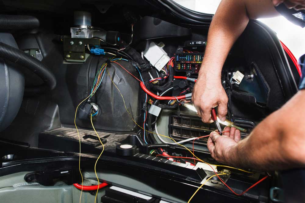 Mechanic Fixing Car Electrical — Mechanic in Berrimah, NT