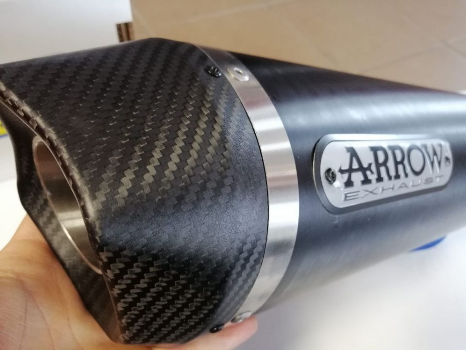 scarico Arrow per moto