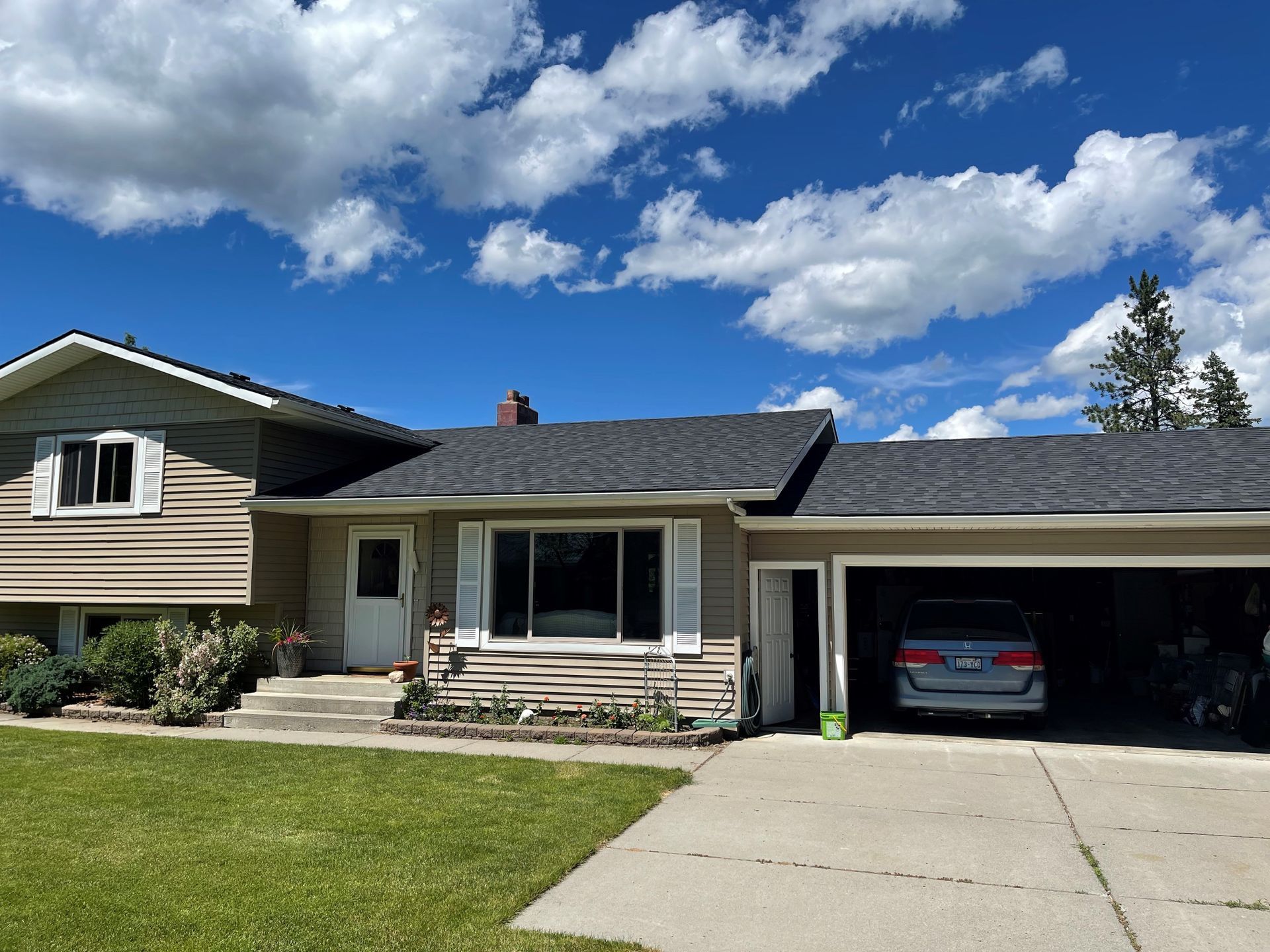 Professional Roofing Service Spokane, WA 20/20 Exter.