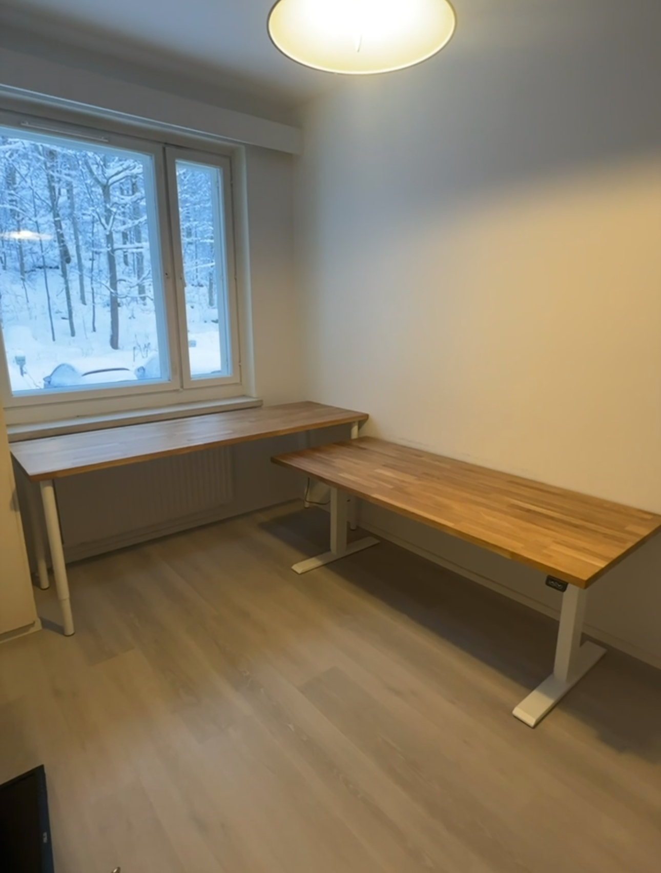 sähköpöytäkokonaisuus