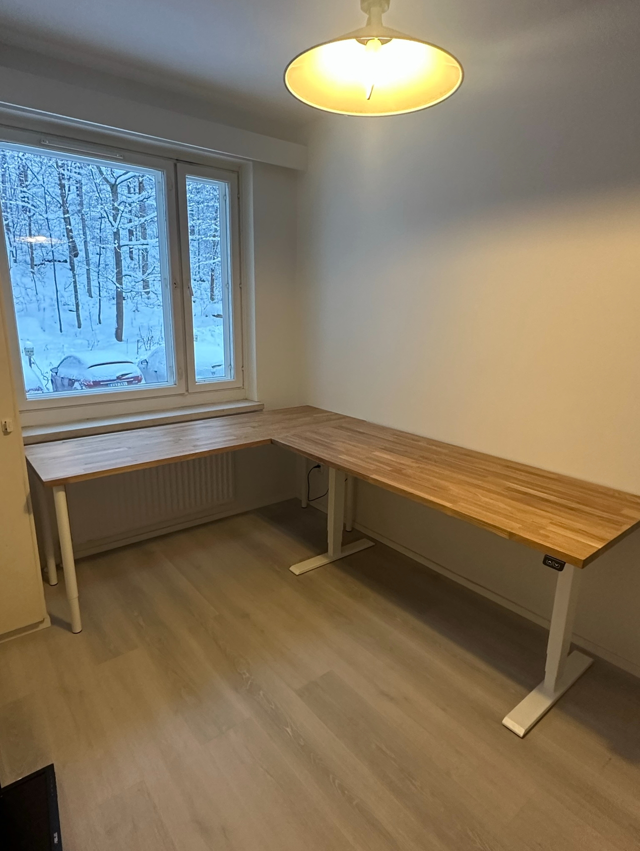 sähköpöytäkokonaisuus