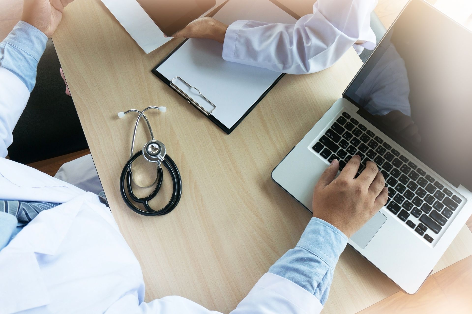 What Does a Medical Transcriptionist Do? DrCatalyst