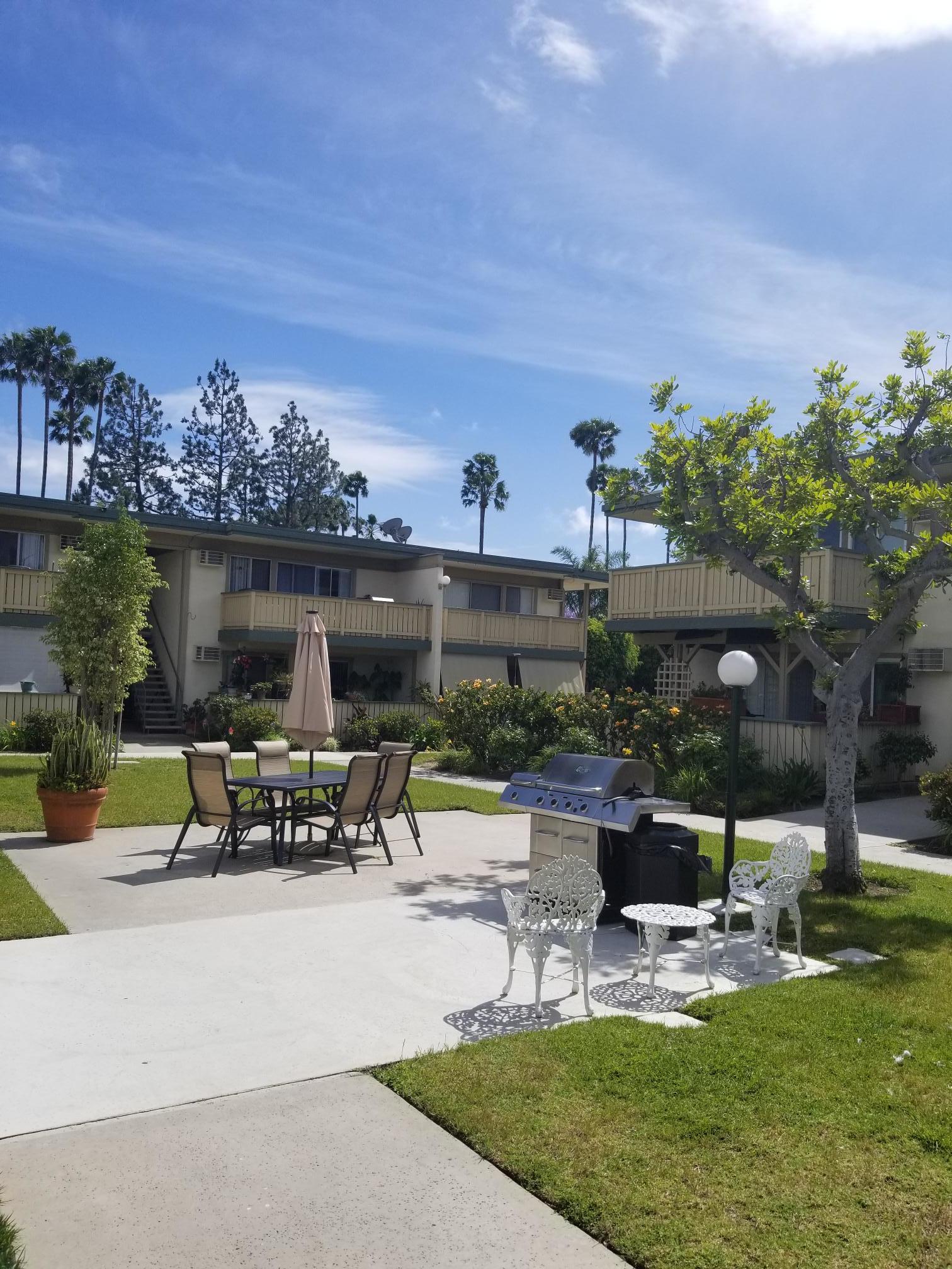 Exterior | Santa Clara Apartments