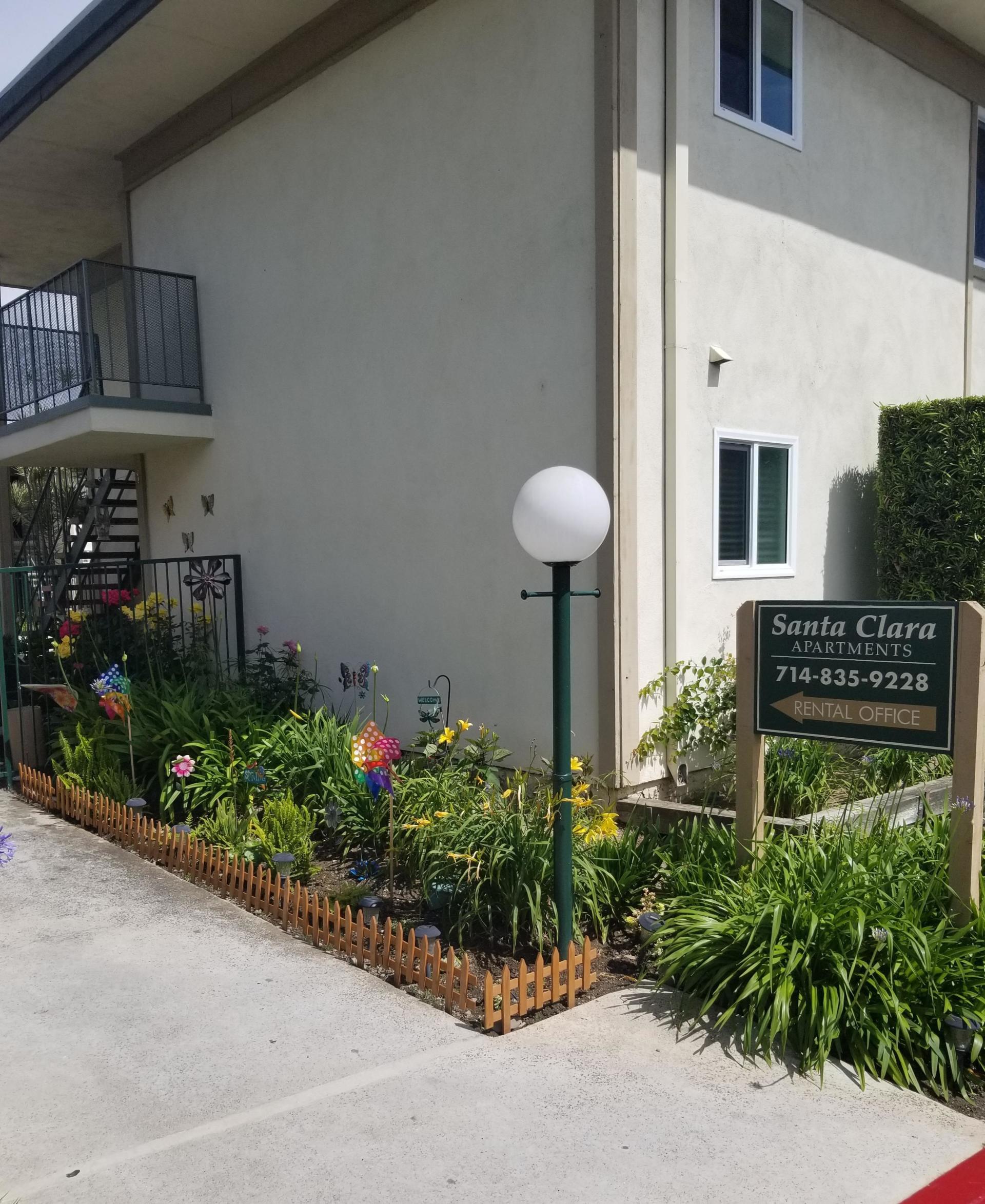 Exterior | Santa Clara Apartments