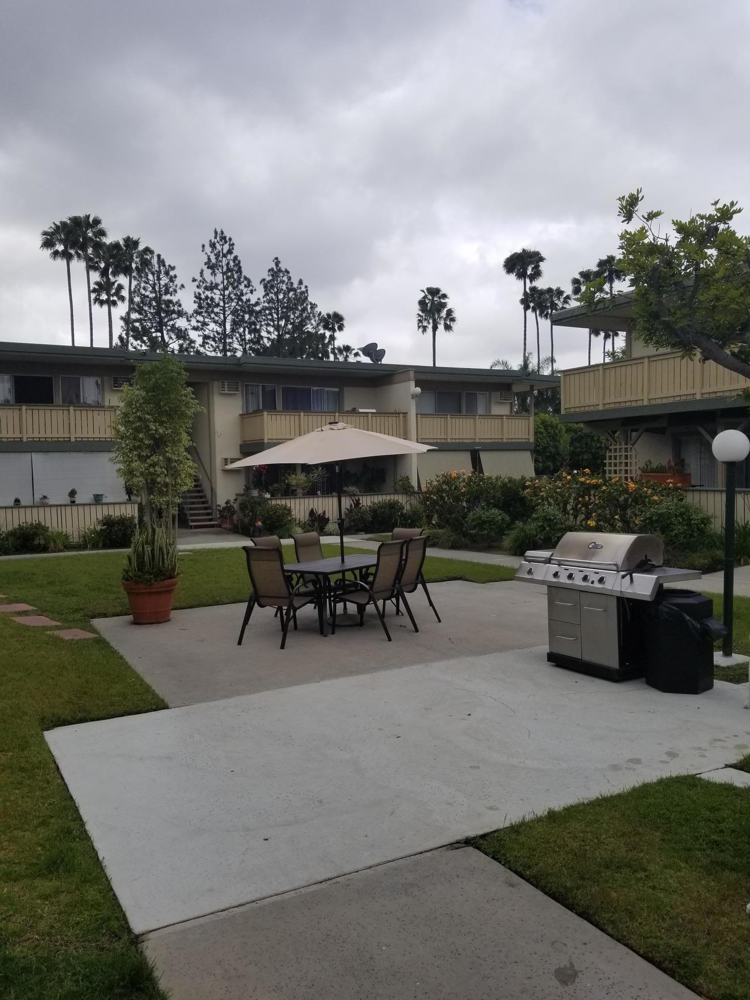 Barbecue Area | Santa Clara Apartments