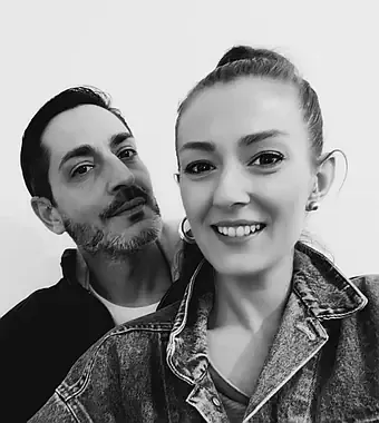 A black and white photo of Anna and Andrea of Ermetica7.