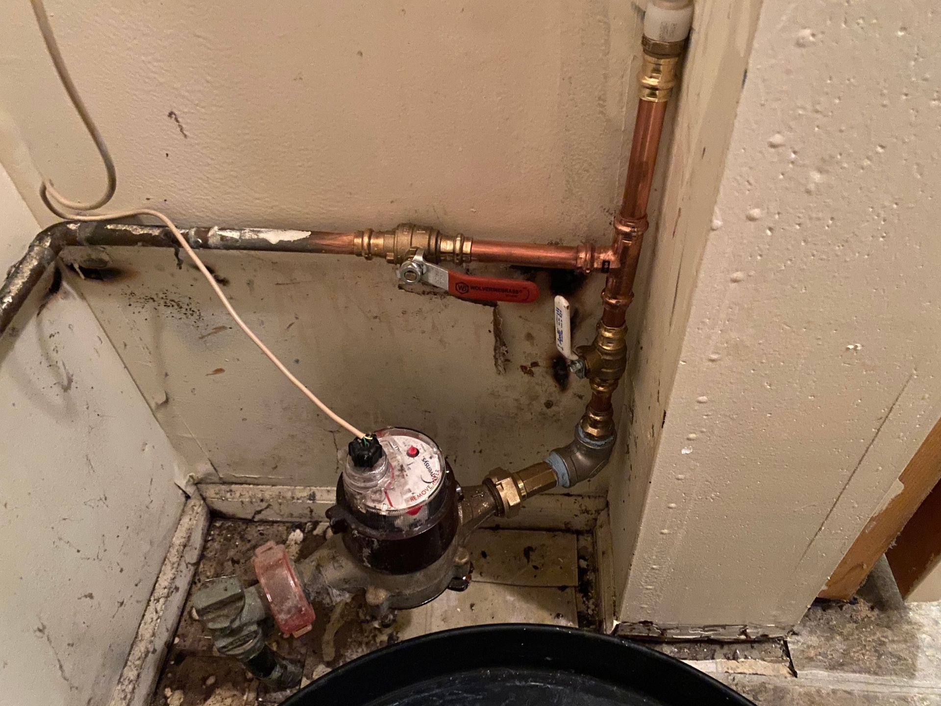 A water meter pressure device.