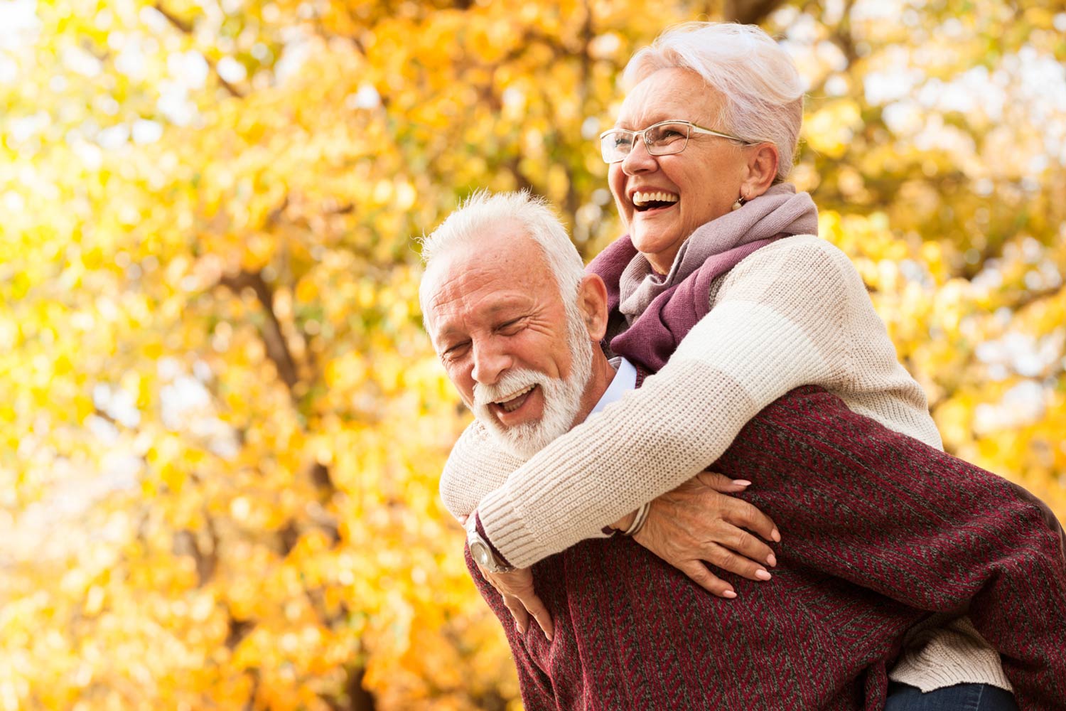 Senior Couple with Nice Smile — Duluth, MN — Lake Superior Endodontics