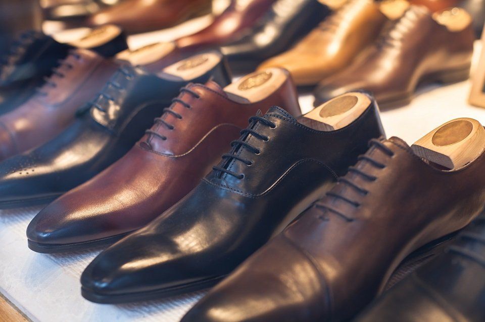 scarpe classiche in pelle da uomo