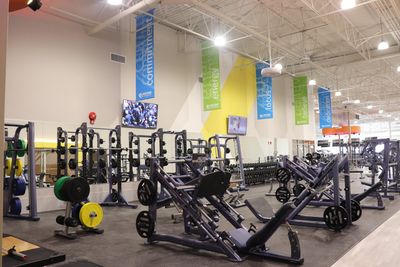 MOTION FITNESS GROUP - 78 Photos & 251 Reviews - 2737 Campus Dr