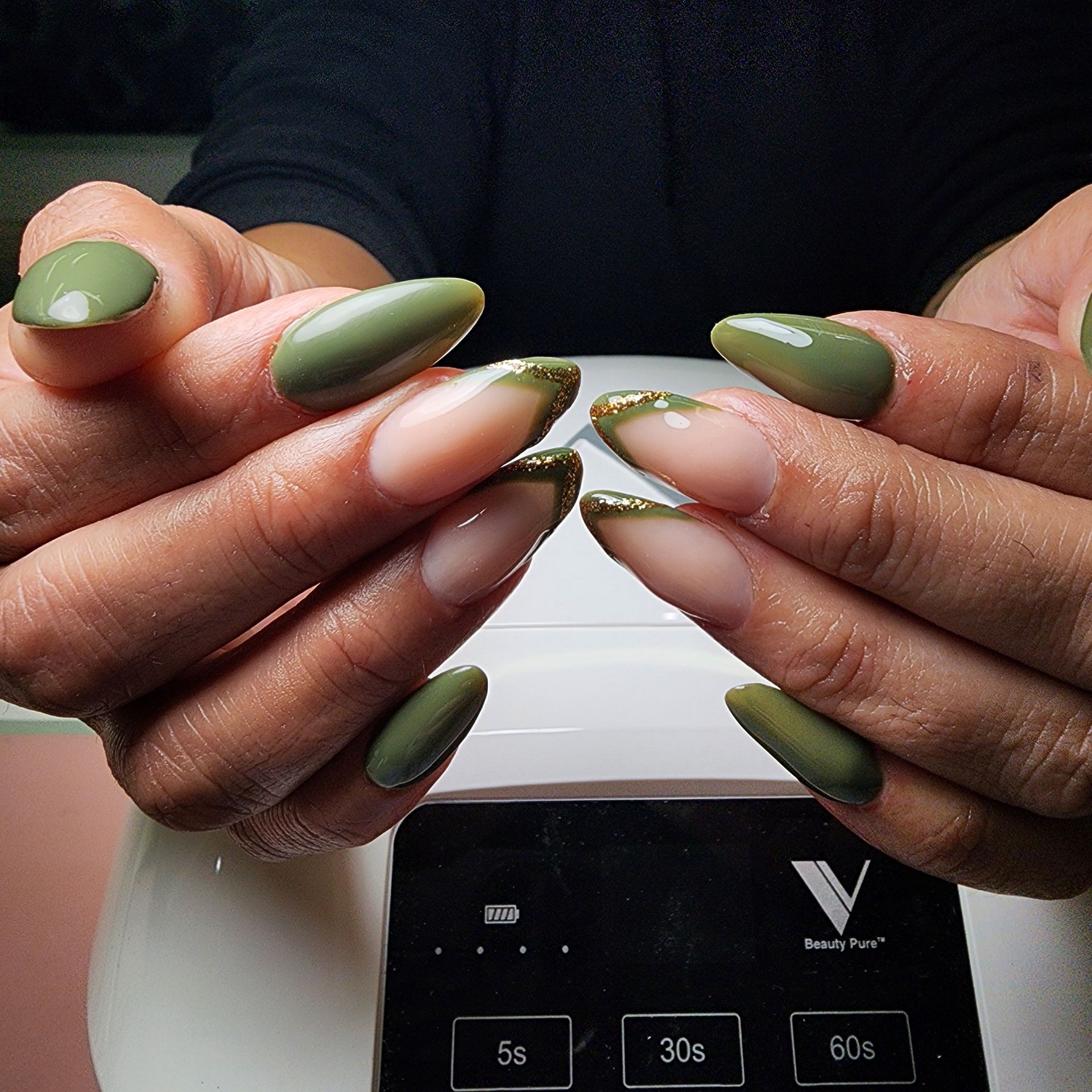 Nails near Lake Villa