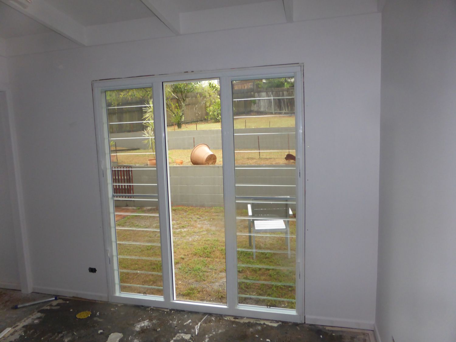 White Louvre — Noosaville, QLD — Noosa Door Centre