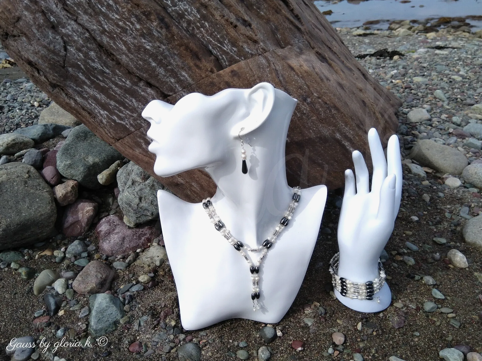 Freshwater Pearl magnetic wrap necklace and bracelet on rocky shore