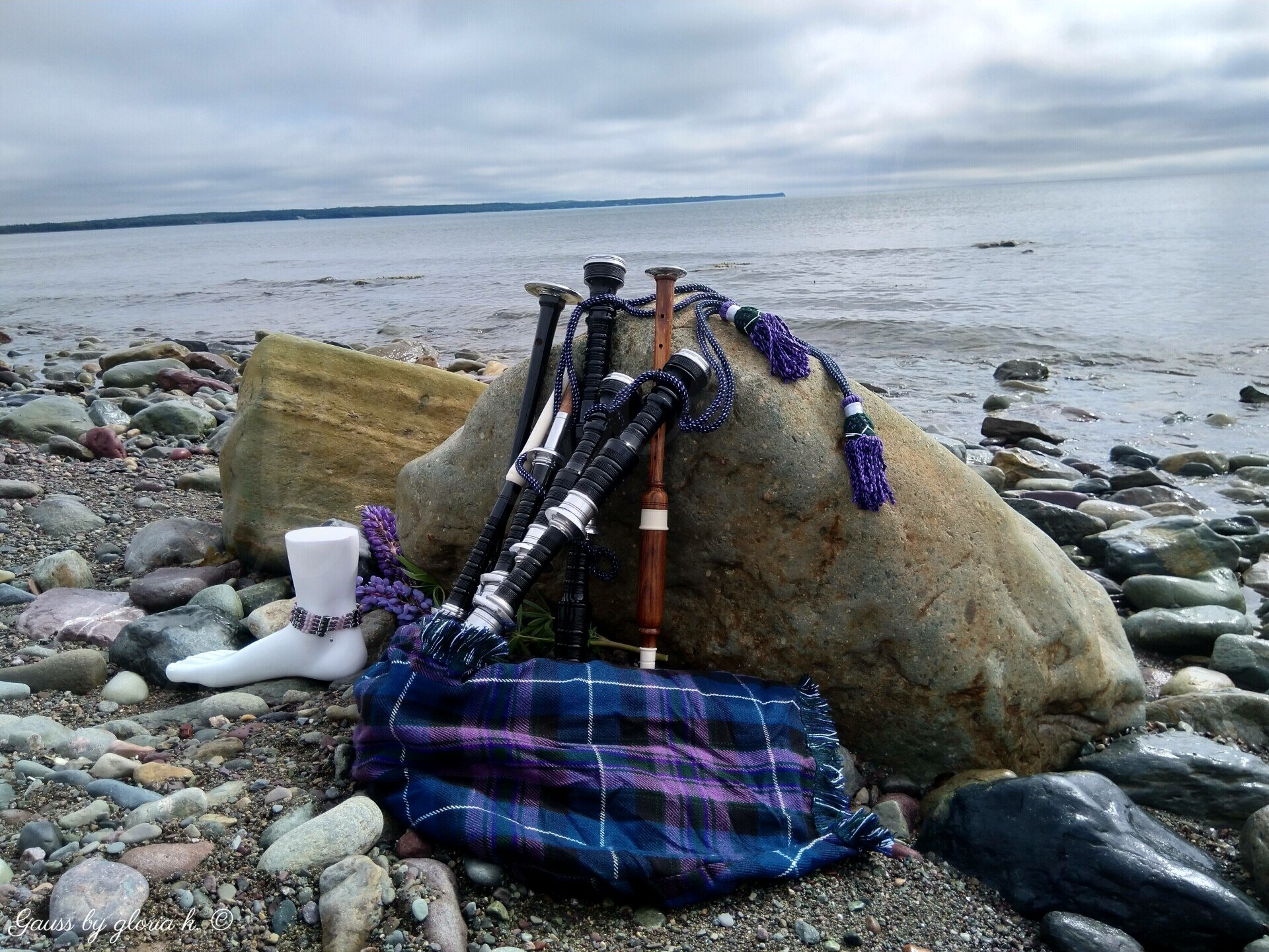 Heather Maeve magnetic hematite wrap anklet with bagpipes on rugged sea coast