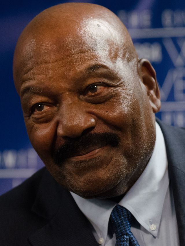 Hall of Fame RB Jim Brown dies at 87