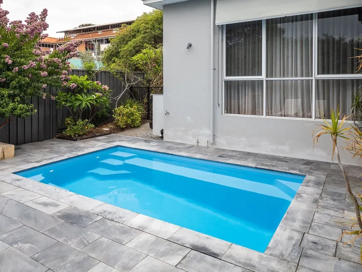 The Entertainer 4.5m