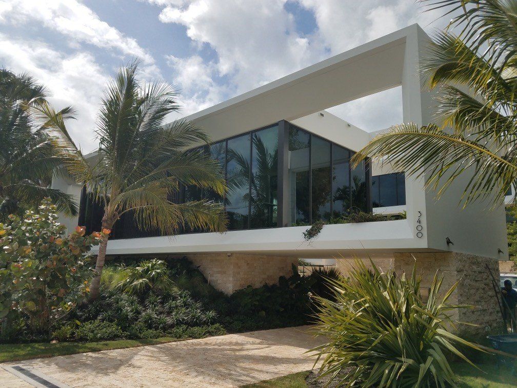 A house with our home window tinting services in Miami Beach, FL