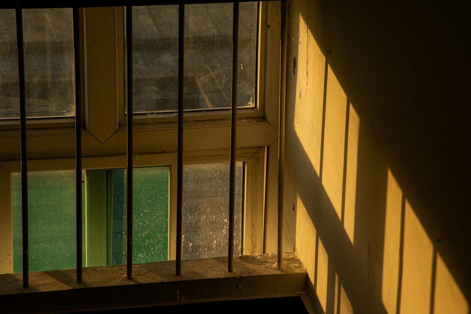 Does UV-blocking window film reduce heat?