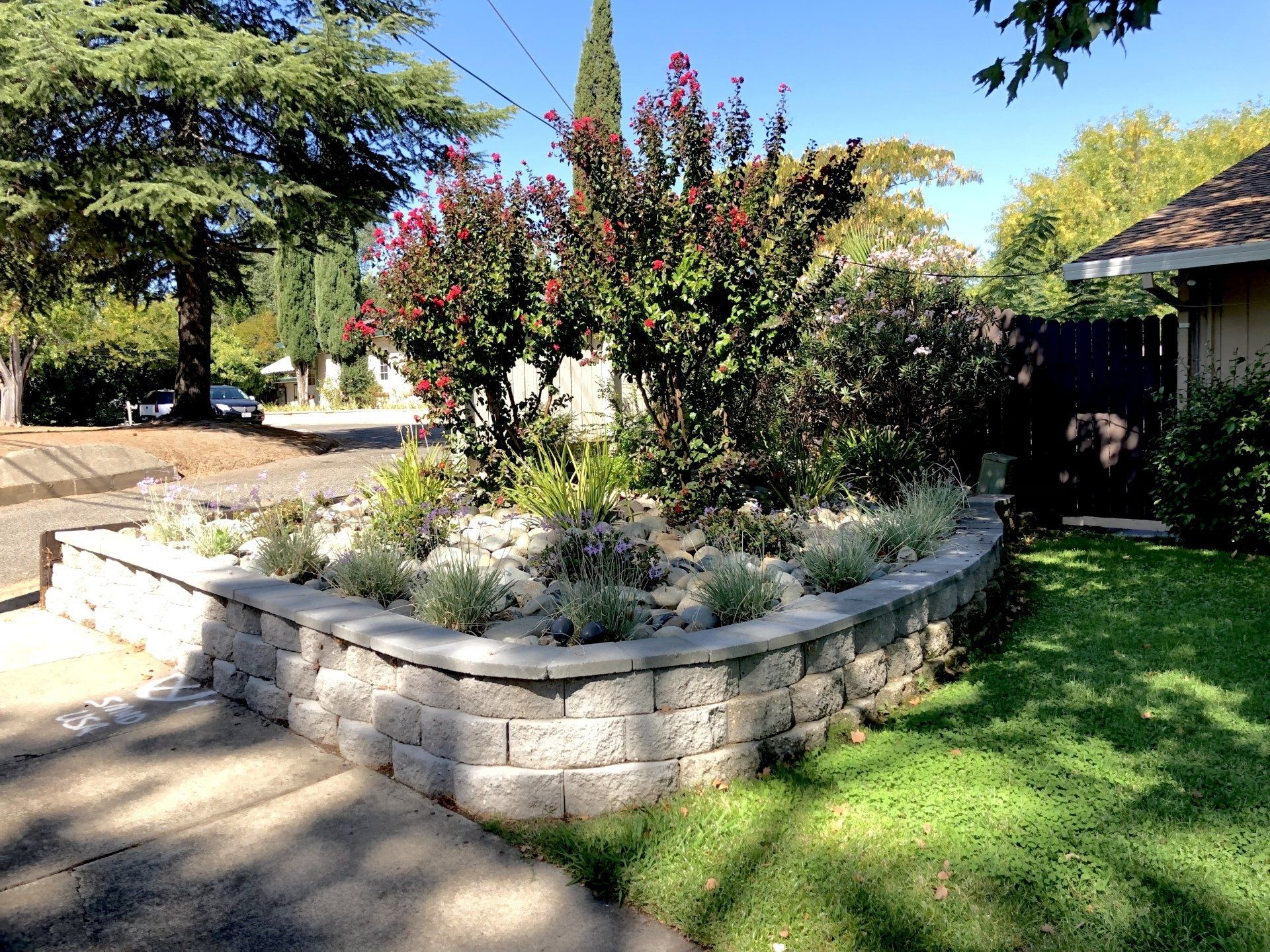 Sutter Oaks exterior