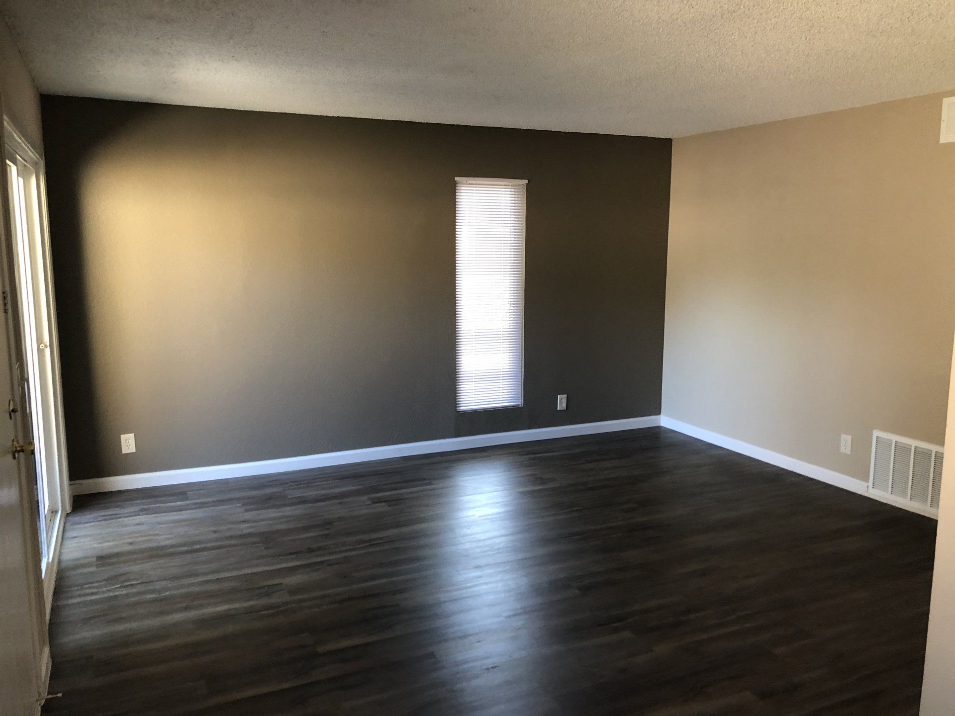 Forest Creek living room