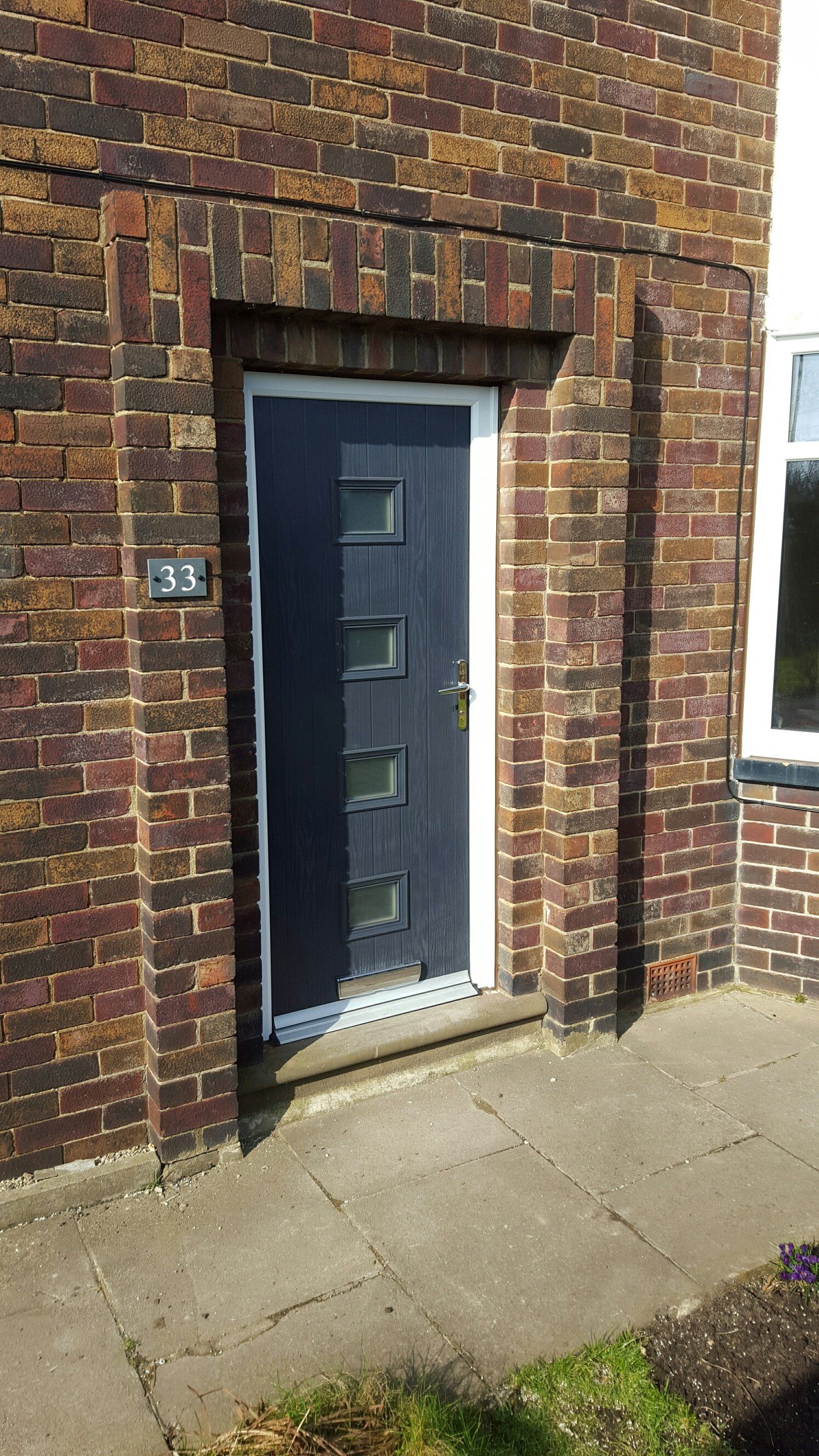 4 lite composite door in grey