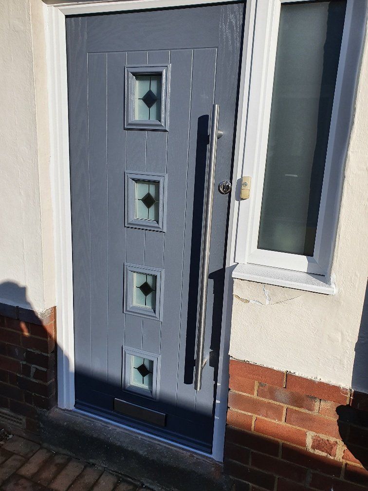 grey composite door long bar handle