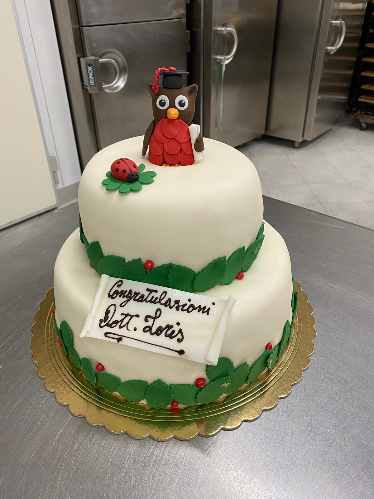 torta pasta di zucchero