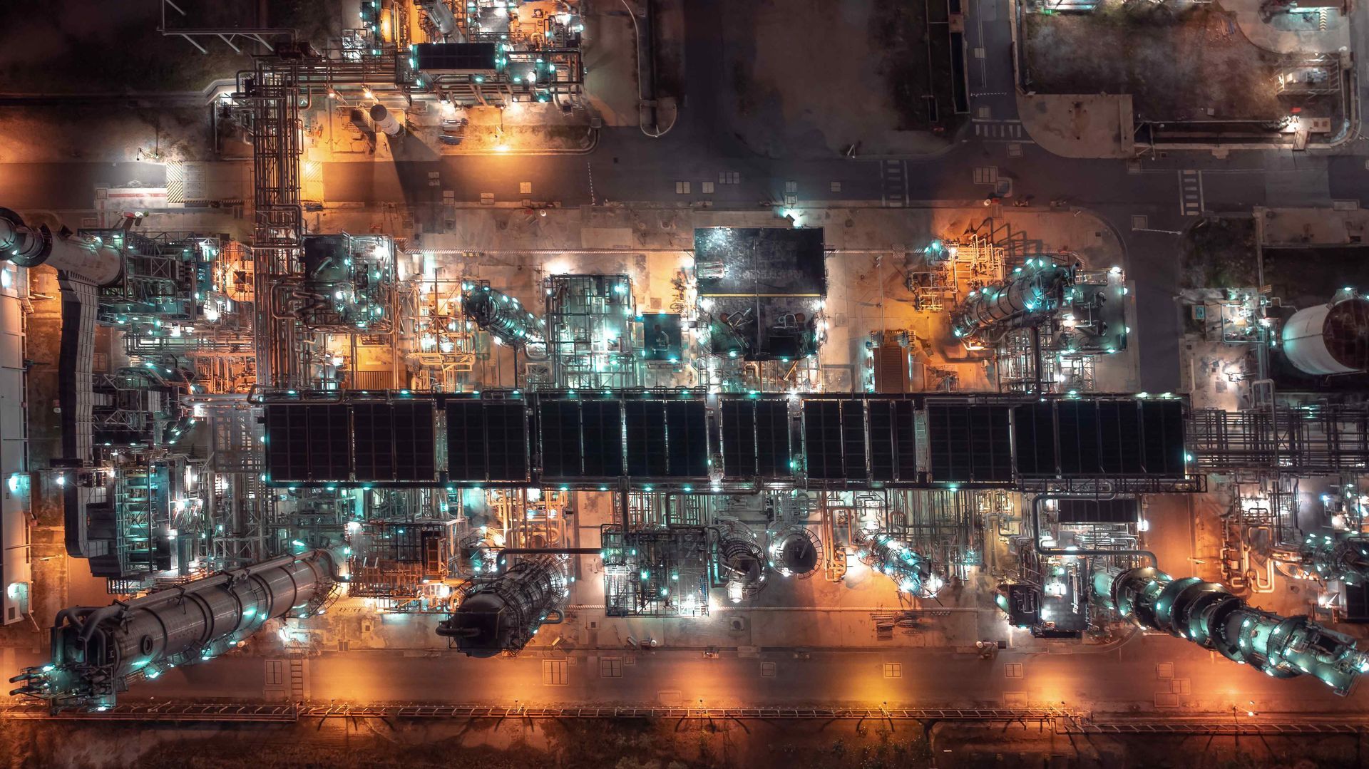 Drone Videography image of an industrial complex in California