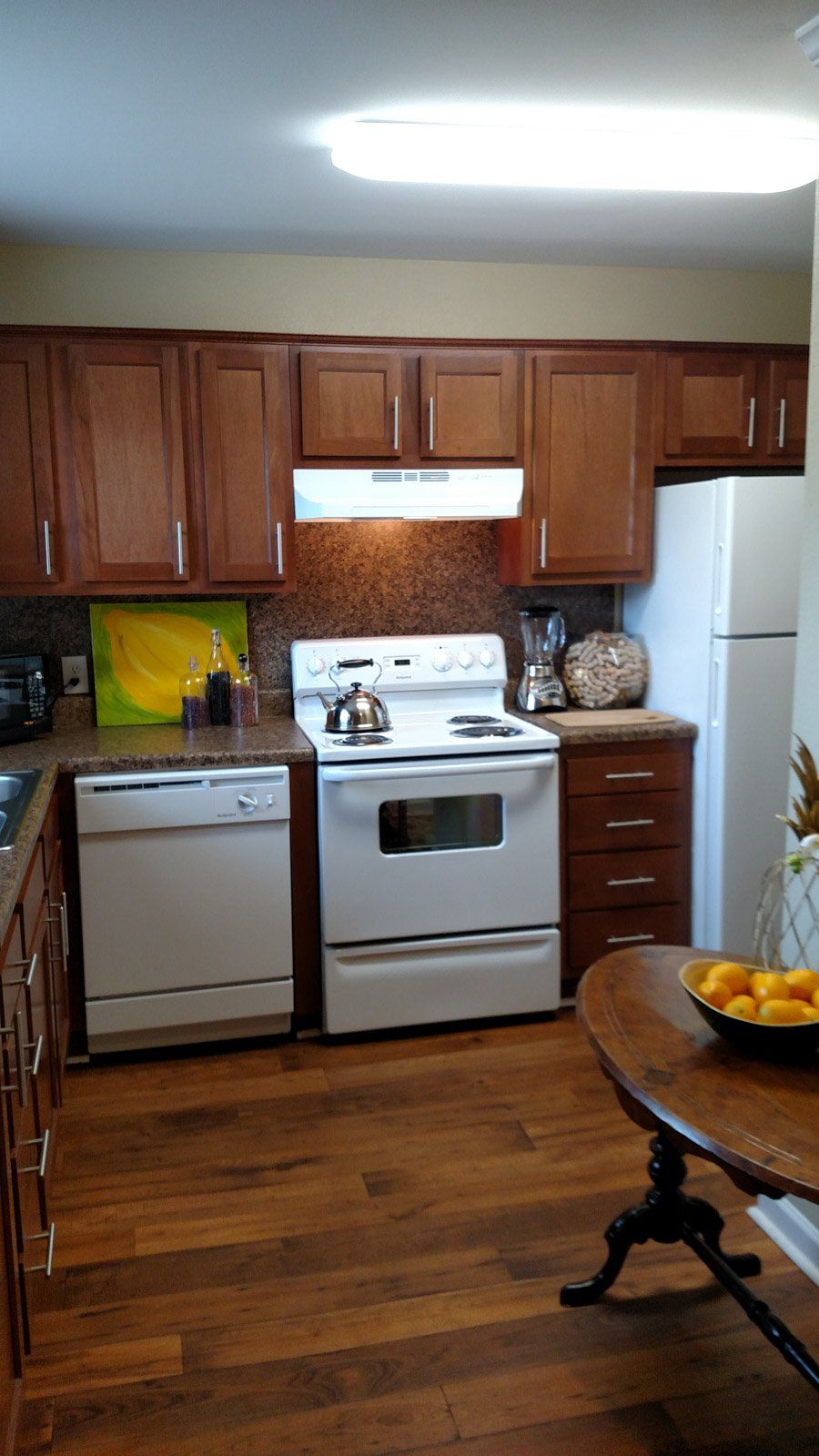 Model Kitchen | The Meadows of Centerville